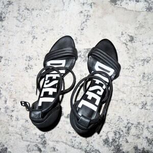 Diesel Women's Black and White Sandal